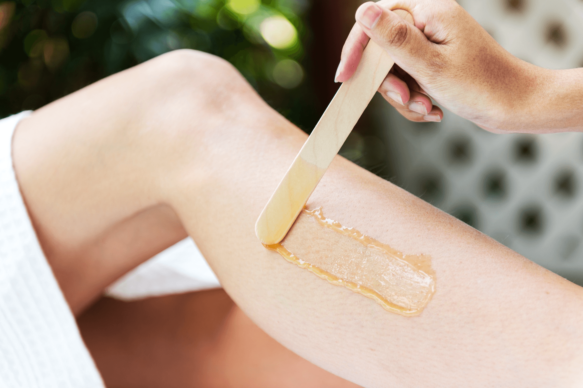 Spatula waxing (Full arms, legs & underarms)